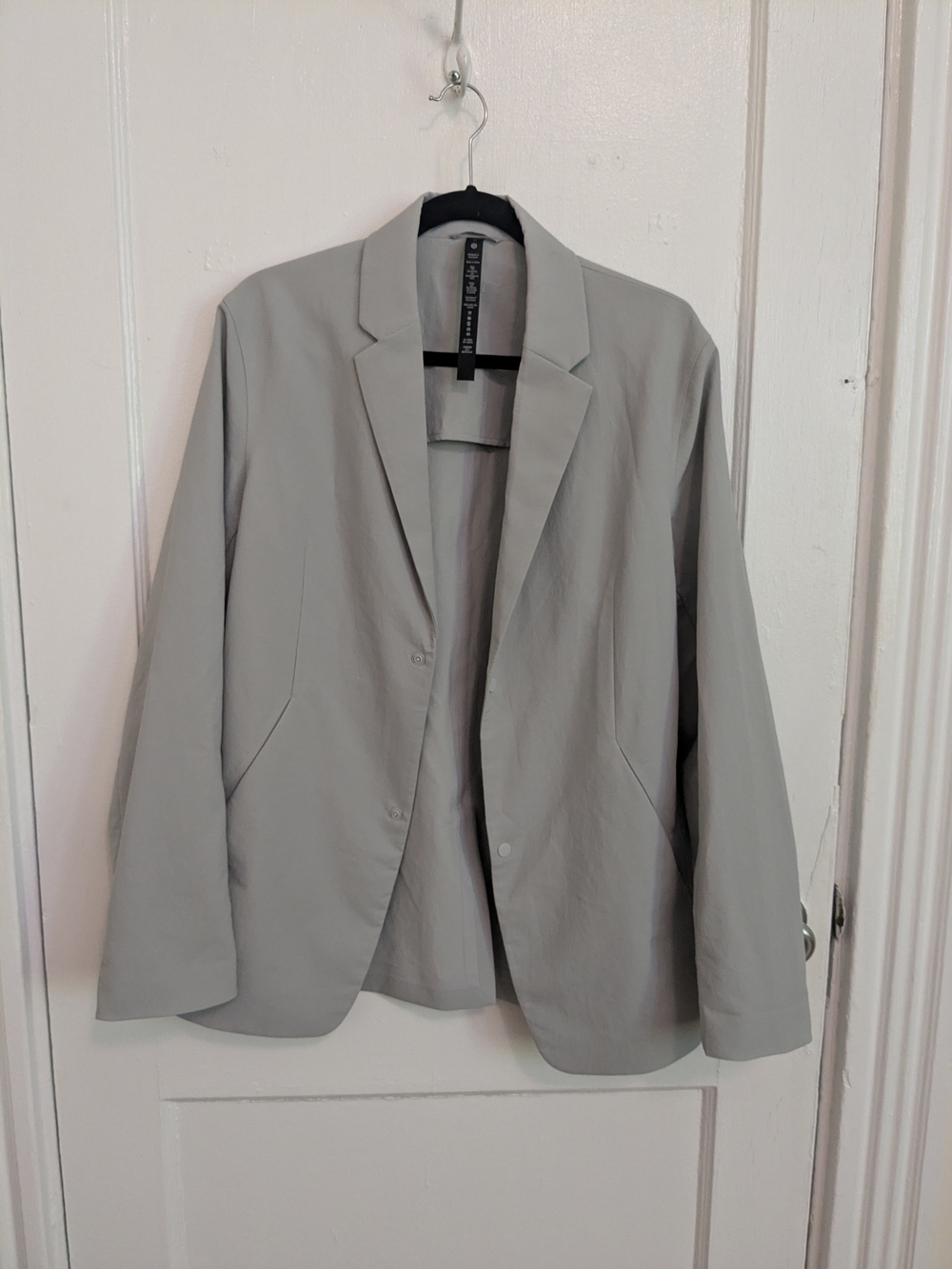 Lululemon New Venture Blazer in Bone